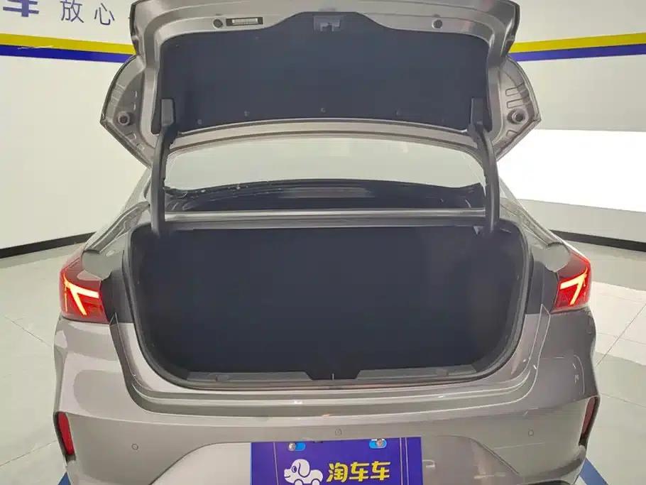 Changan Eado 2021 PLUS Blue Whale NE 1.4T GDI DCT Premium Edition — миниатюра 4