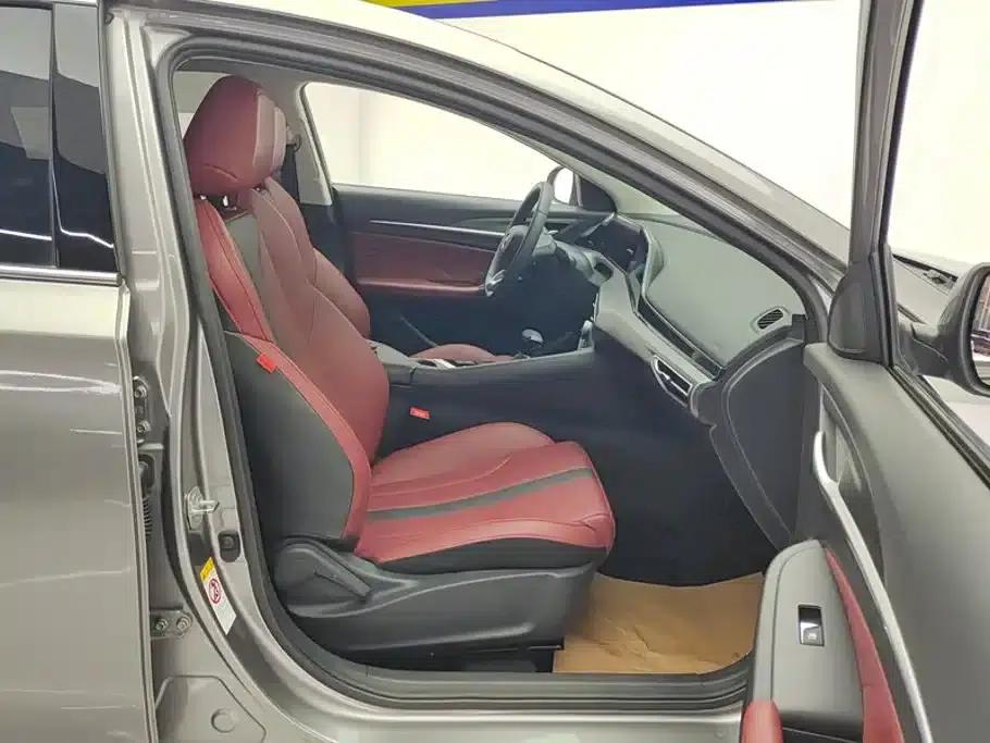 Changan Eado 2021 PLUS Blue Whale NE 1.4T GDI DCT Premium Edition — миниатюра 8