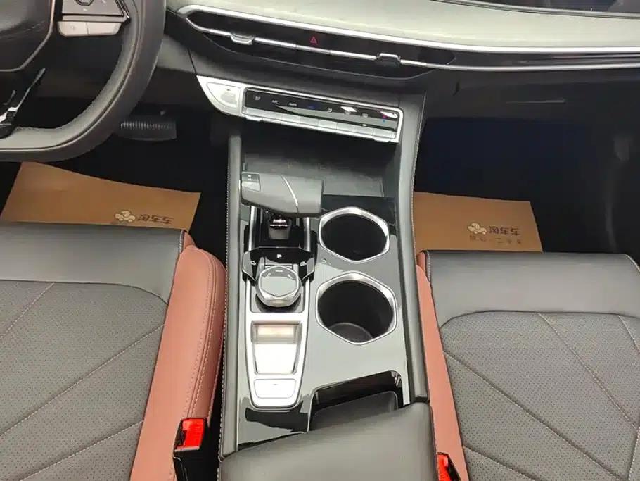 Changan Eado 2022 PLUS Blue Whale NE 1.4T GDI DCT Premium Edition — миниатюра 16