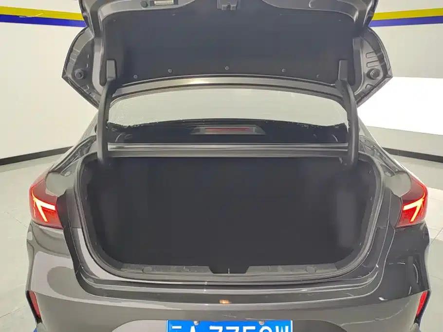 Changan Eado 2022 PLUS Blue Whale NE 1.4T GDI DCT Premium Edition — миниатюра 4