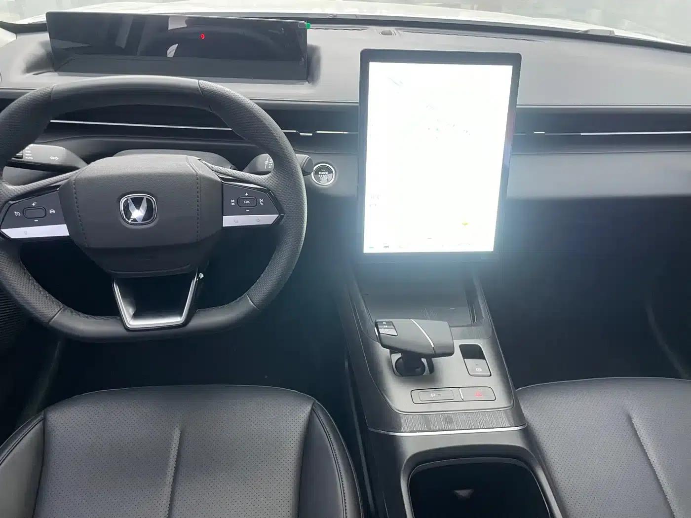 Changan Eado 2025 Blue Whale 1.5T 500Bar Premium Edition — миниатюра 4