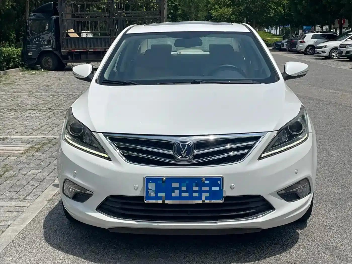 Changan Eado 2016 1.6L Manual Fashion Edition — миниатюра 2