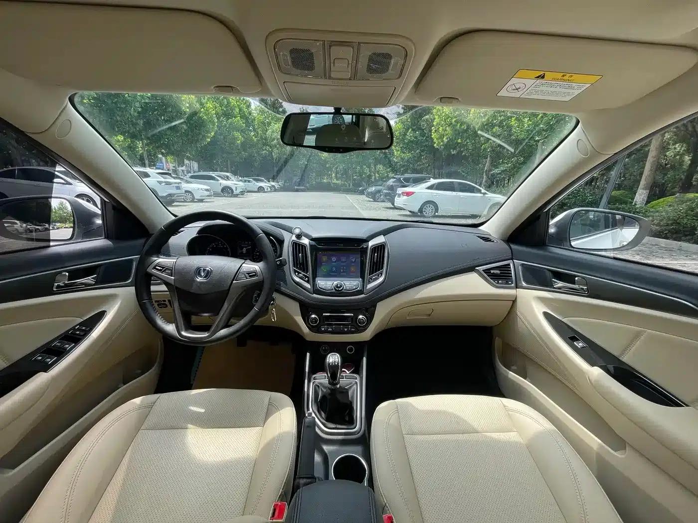 Changan Eado 2016 1.6L Manual Fashion Edition — миниатюра 11