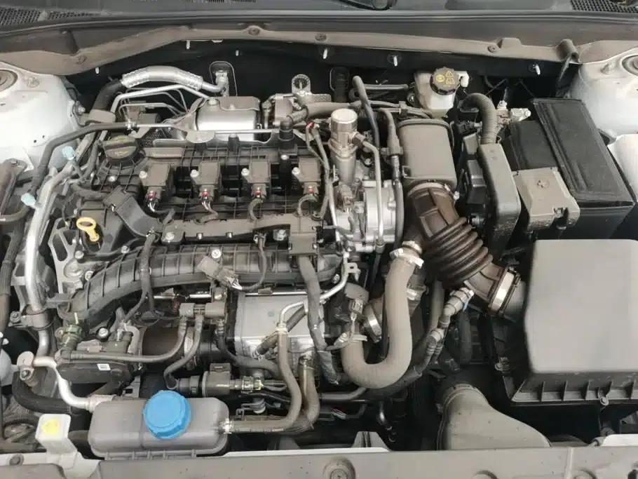 Changan Eado 2025 Blue Whale 1.5T 500Bar Flagship Edition — миниатюра 10