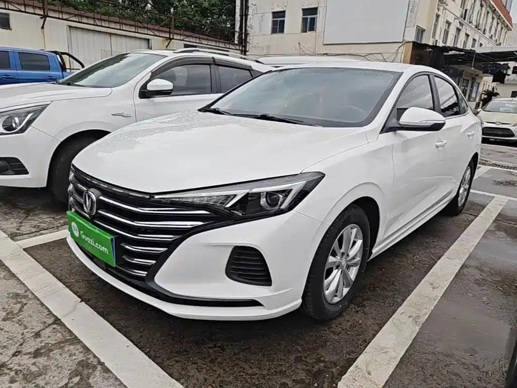 Changan Eado 2022 PLUS 1.6L GDI Manual Elite — миниатюра 1
