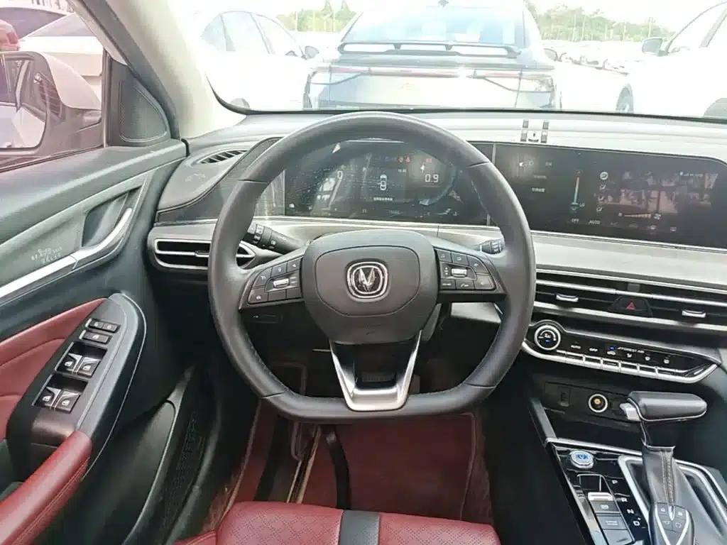 Changan Eado 2021 PLUS Blue Whale NE 1.4T GDI DCT Premium Edition — миниатюра 11
