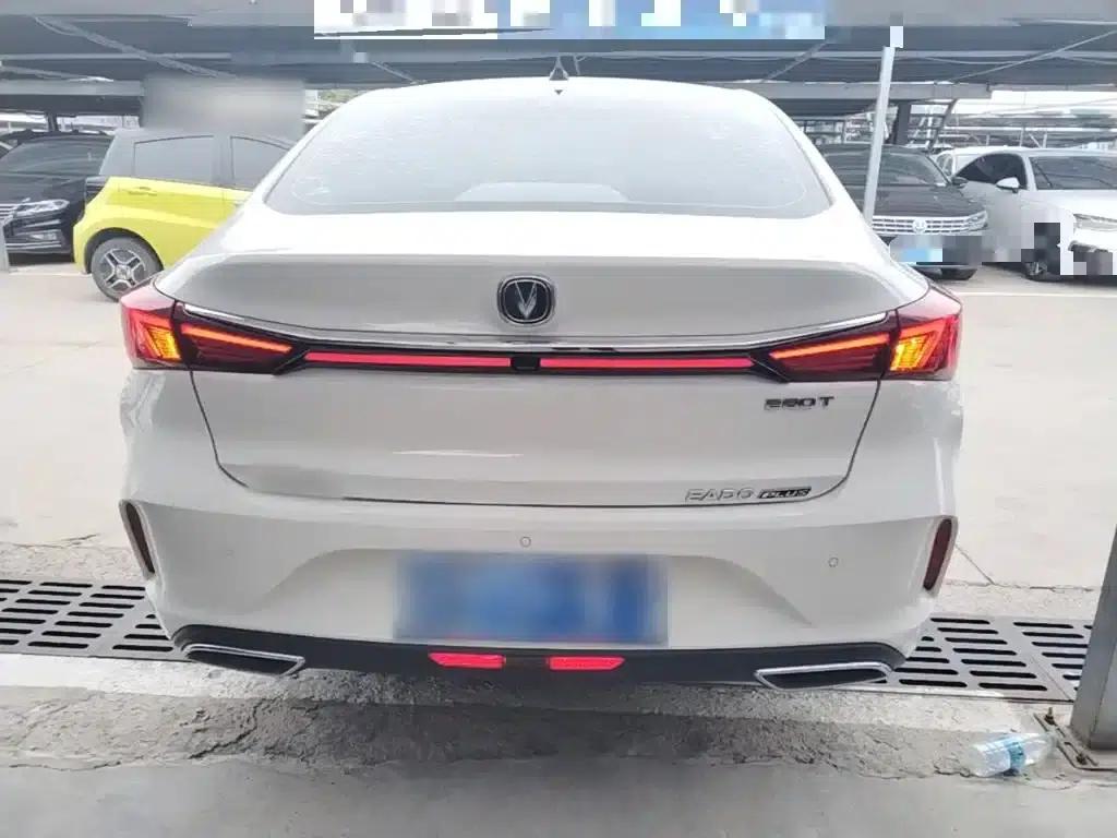 Changan Eado 2021 PLUS Blue Whale NE 1.4T GDI DCT Premium Edition — миниатюра 6