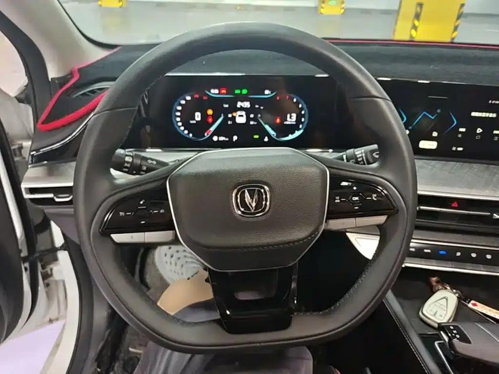 Changan Eado 2024 PLUS Blue Whale NE 1.4T GDI DCT High-Performance Edition — миниатюра 11