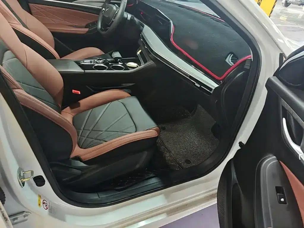 Changan Eado 2024 PLUS Blue Whale NE 1.4T GDI DCT High-Performance Edition — миниатюра 25
