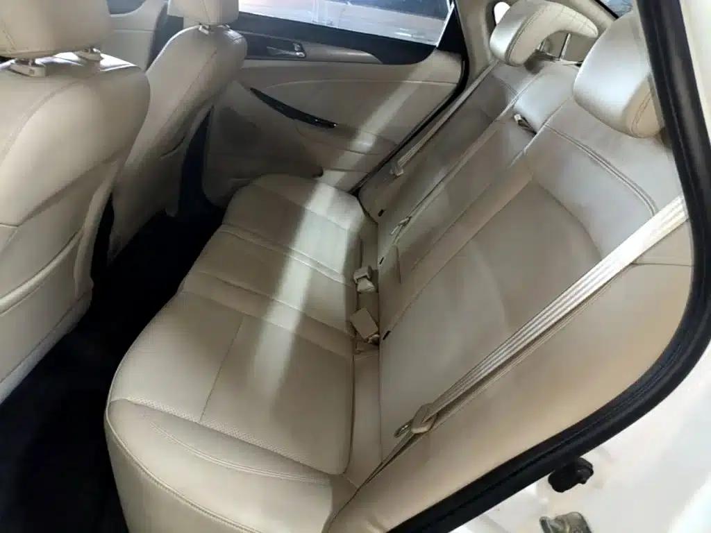 Changan Eado 2016 1.6L Manual Fashion Edition — миниатюра 17