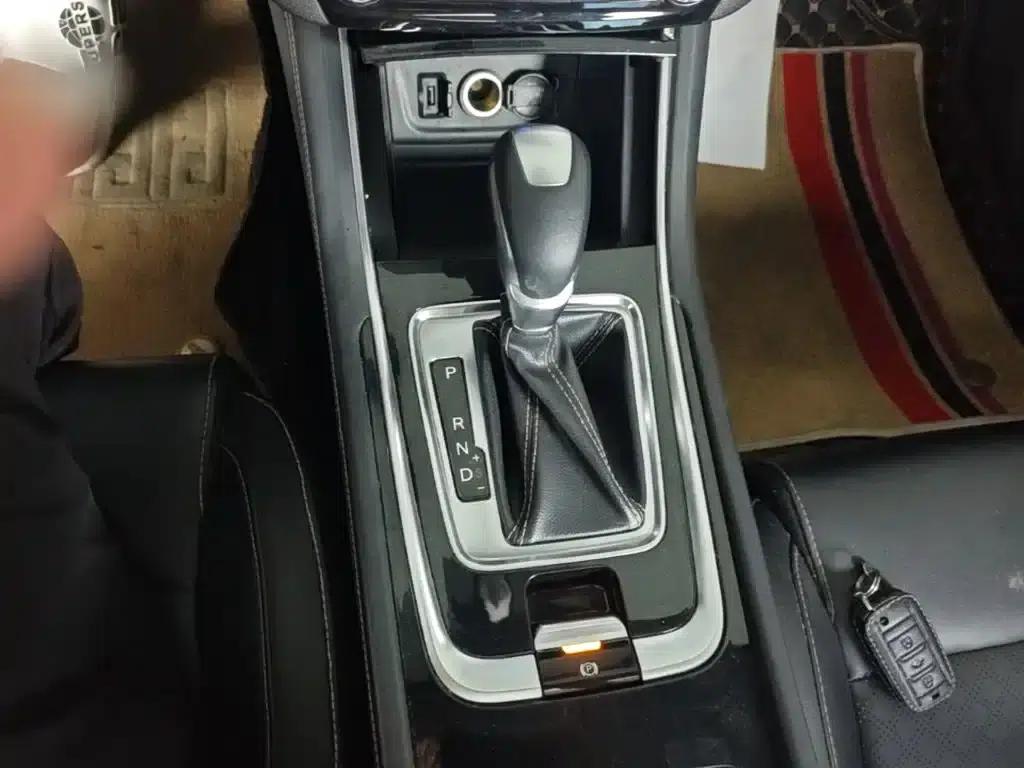 Changan Eado 2019 High-Performance Edition 1.6L GDI Automatic Pioneer Model (China VI Emission Standard) — миниатюра 14