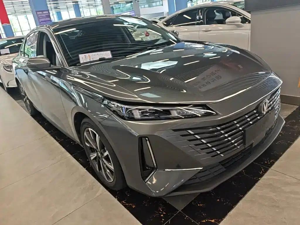Changan Eado 2024 1.5T GDI Automatic Premium Edition — миниатюра 4