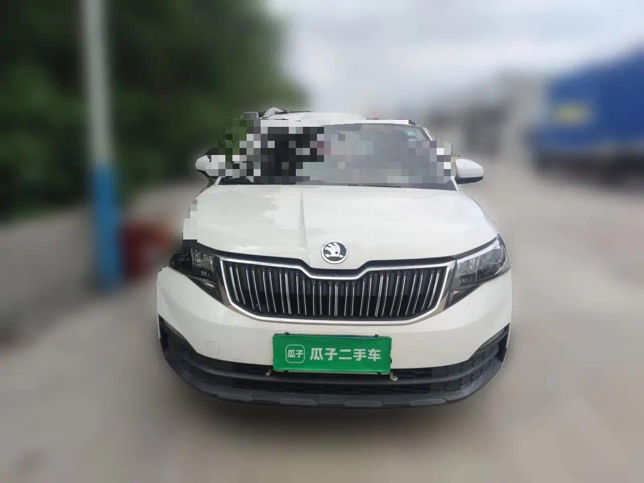 Skoda Kamiq 2020 1.5L Automatic Standard Edition — миниатюра 2
