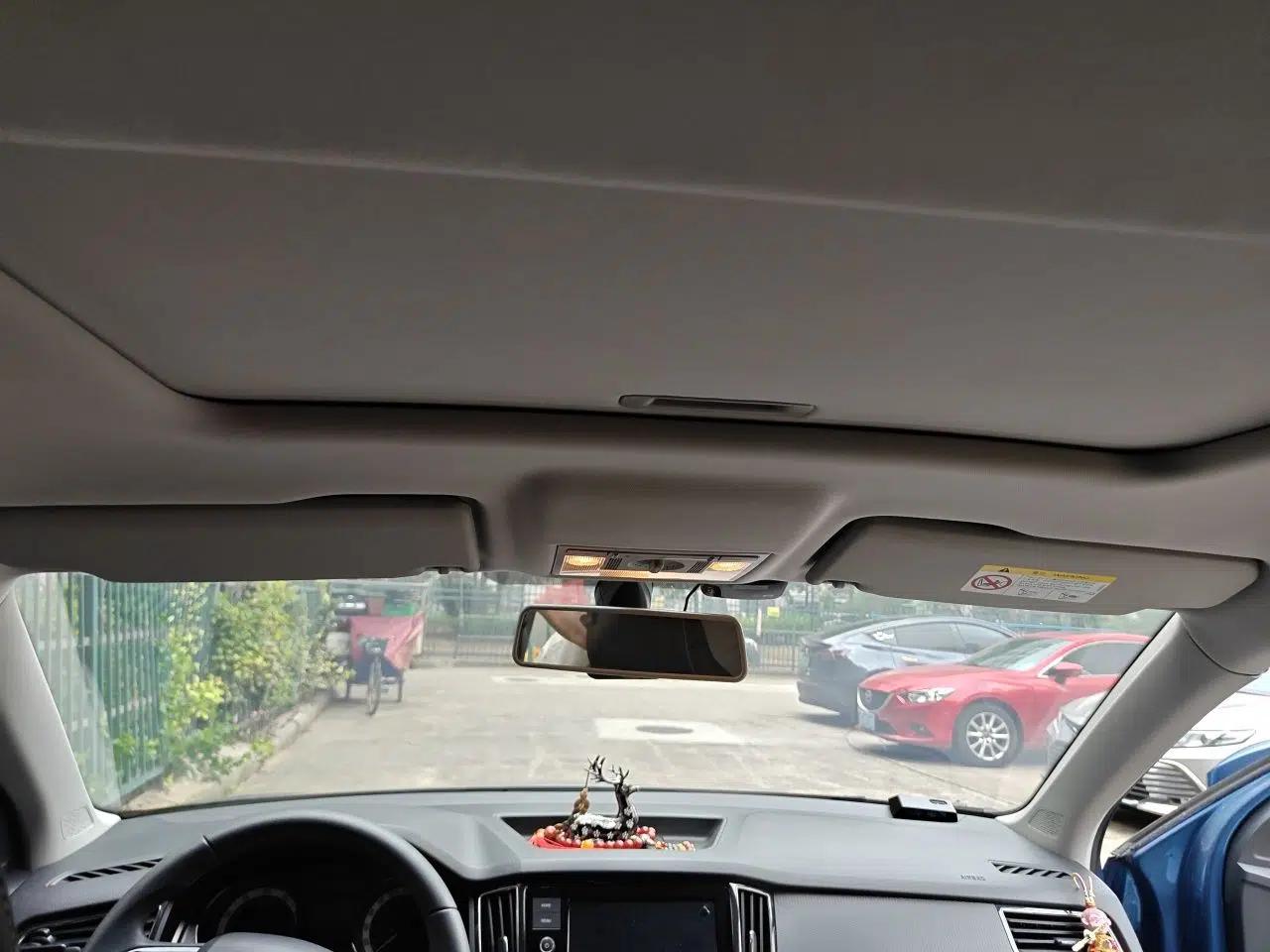 Skoda Kamiq 2018 1.5L Automatic Comfort Edition China VI Standard — миниатюра 18