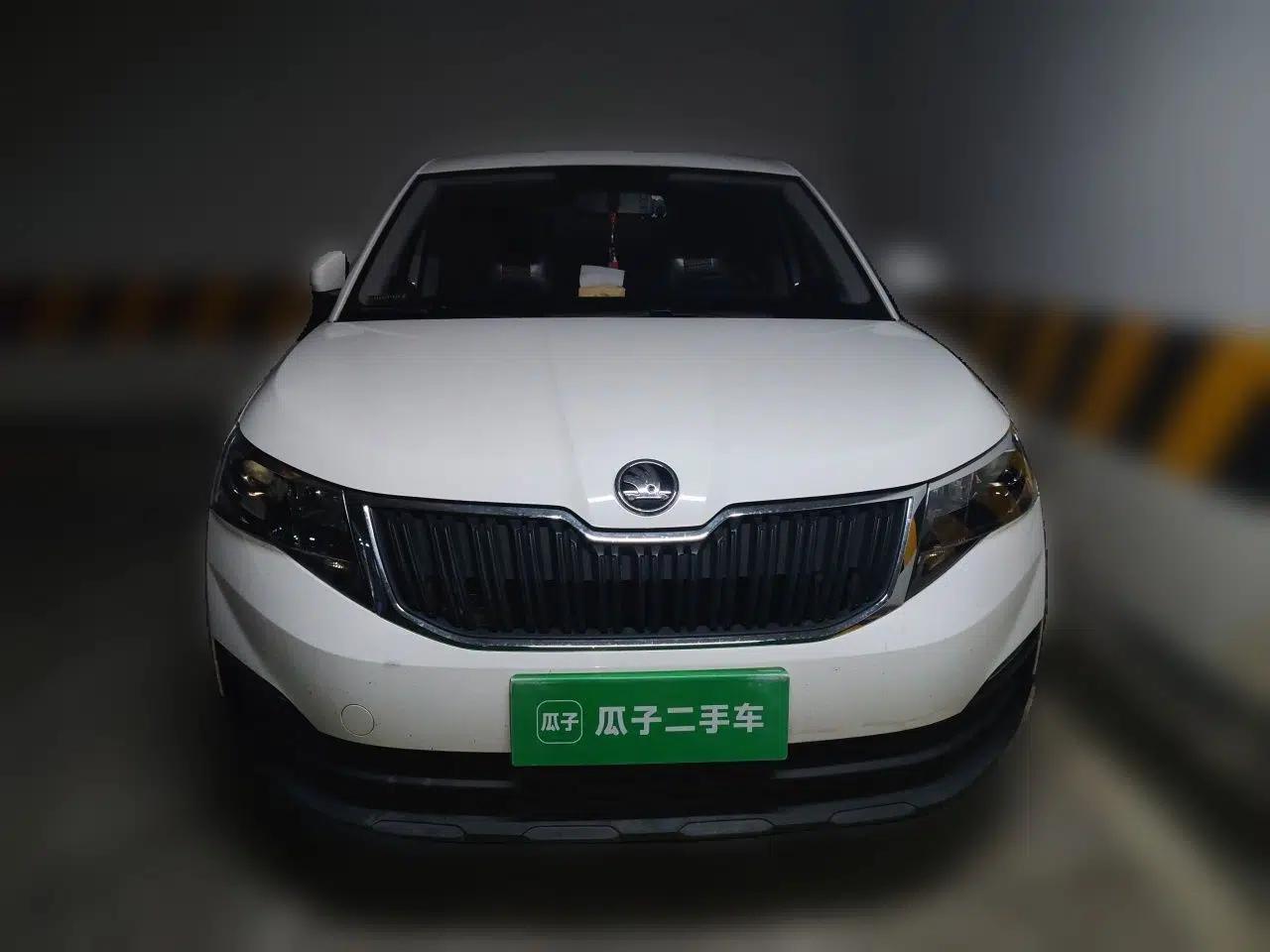 Skoda Kamiq 2021 1.5L Automatic Standard Edition — миниатюра 2