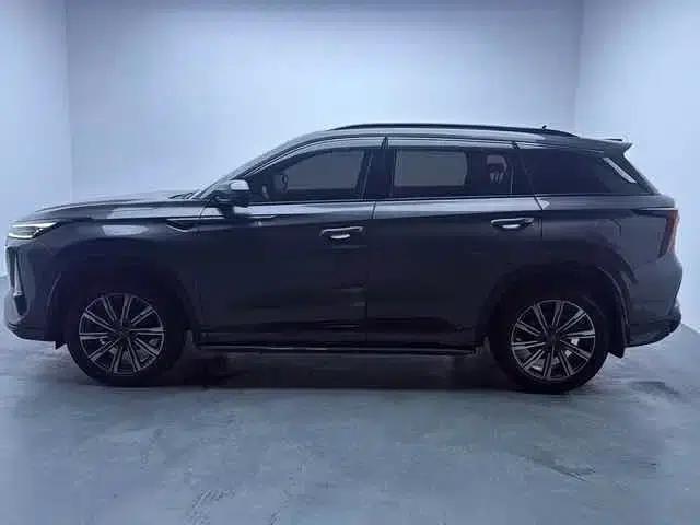 Changan CS75PLUS 2023 Model, Third Generation, 1.5T Automatic Premium Edition — миниатюра 19