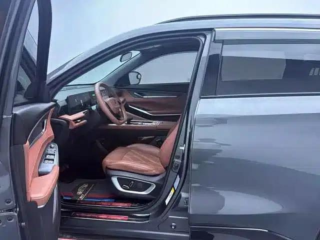 Changan CS75PLUS 2023 Model, Third Generation, 1.5T Automatic Premium Edition — миниатюра 7