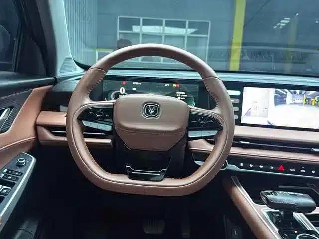 Changan CS75PLUS 2023 Model, Third Generation, 1.5T Automatic Premium Edition — миниатюра 10