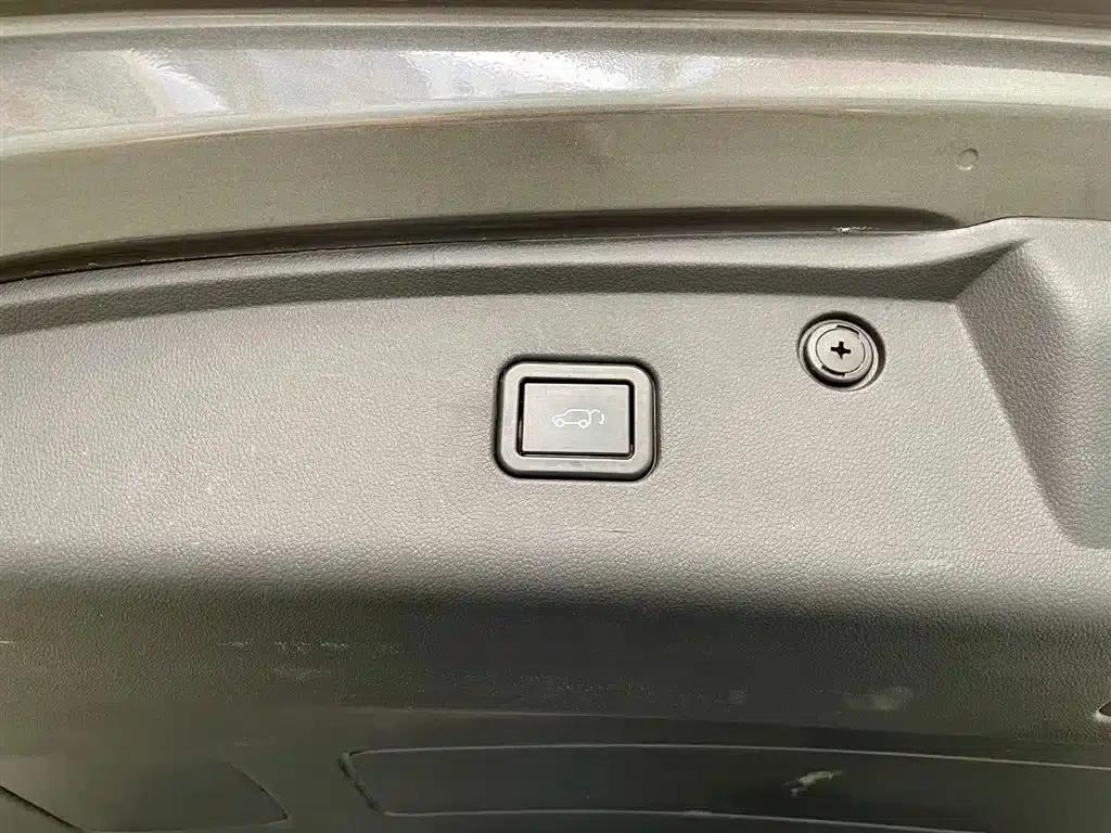 Changan CS75PLUS 2021 2.0T Automatic Navigation Edition — миниатюра 16