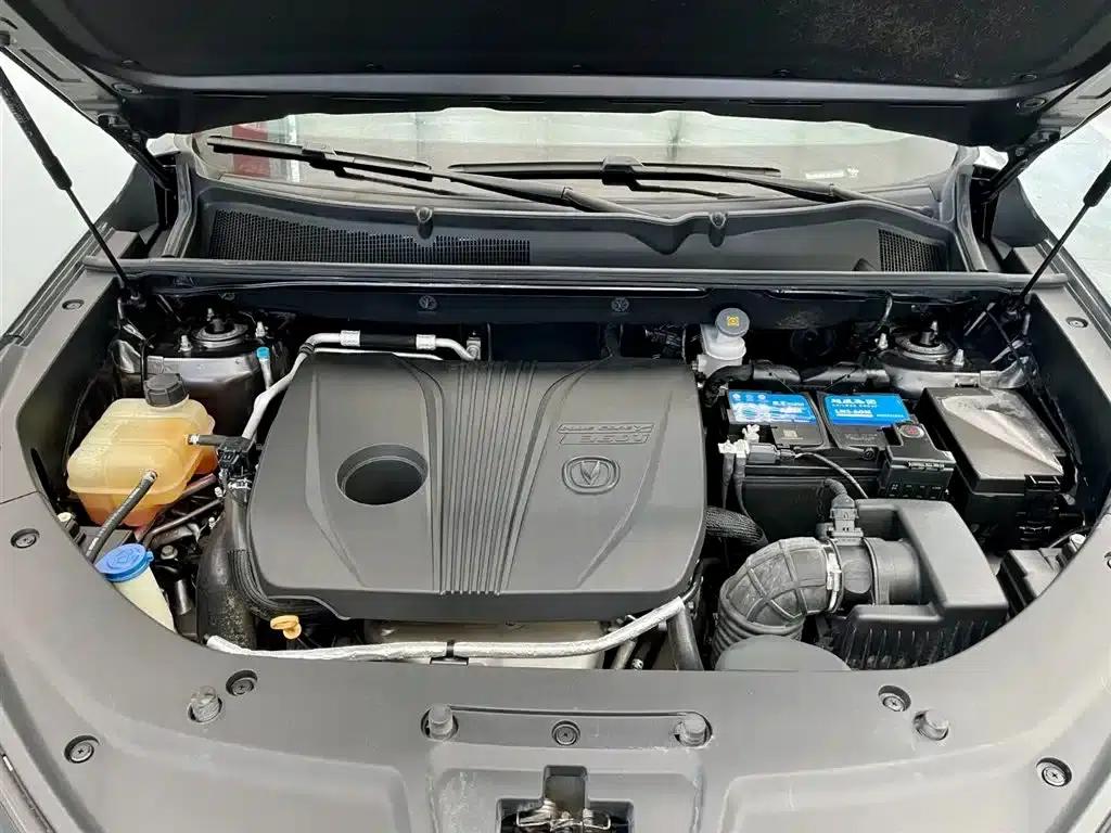 Changan CS75PLUS 2021 2.0T Automatic Navigation Edition — миниатюра 17