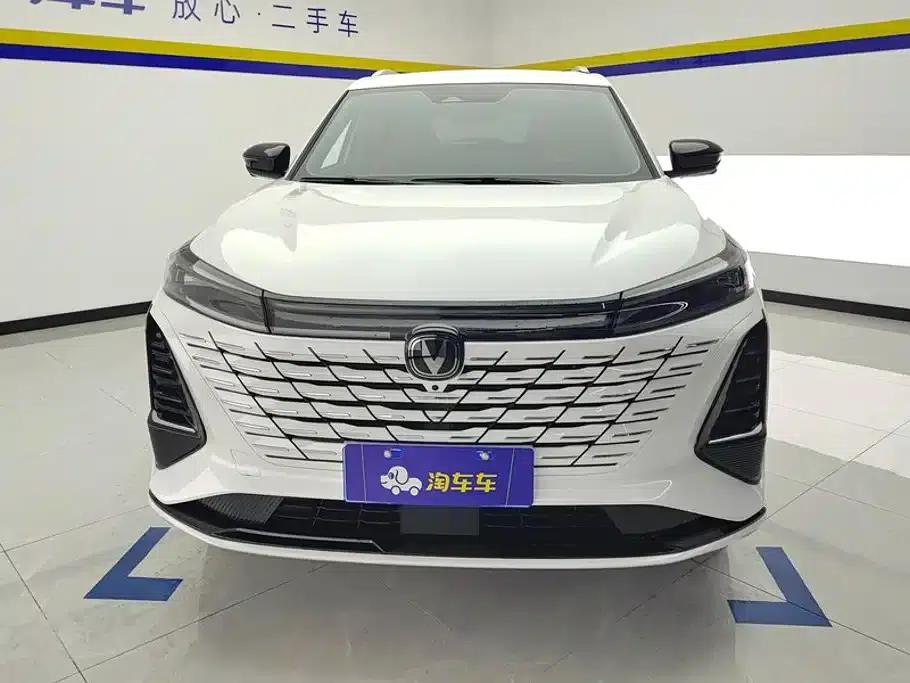 Changan CS75PLUS 2026 Smart Champion Edition 1.5T New Blue Whale Intelligent Leading Model — миниатюра 2