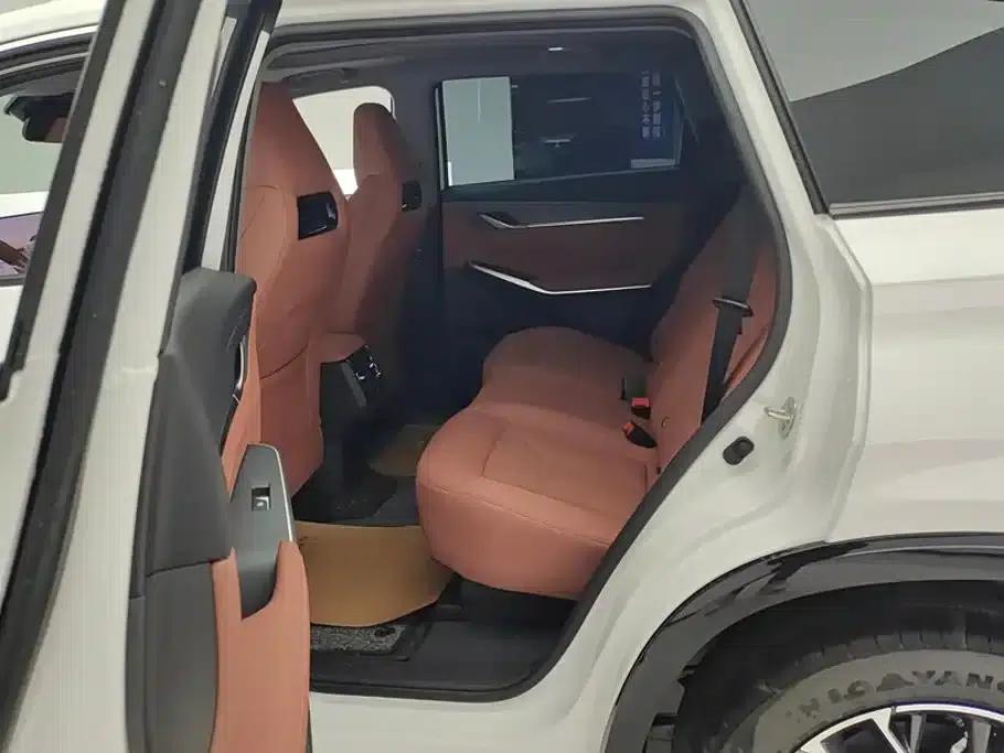 Changan CS75PLUS 2026 Smart Champion Edition 1.5T New Blue Whale Intelligent Leading Model — миниатюра 11