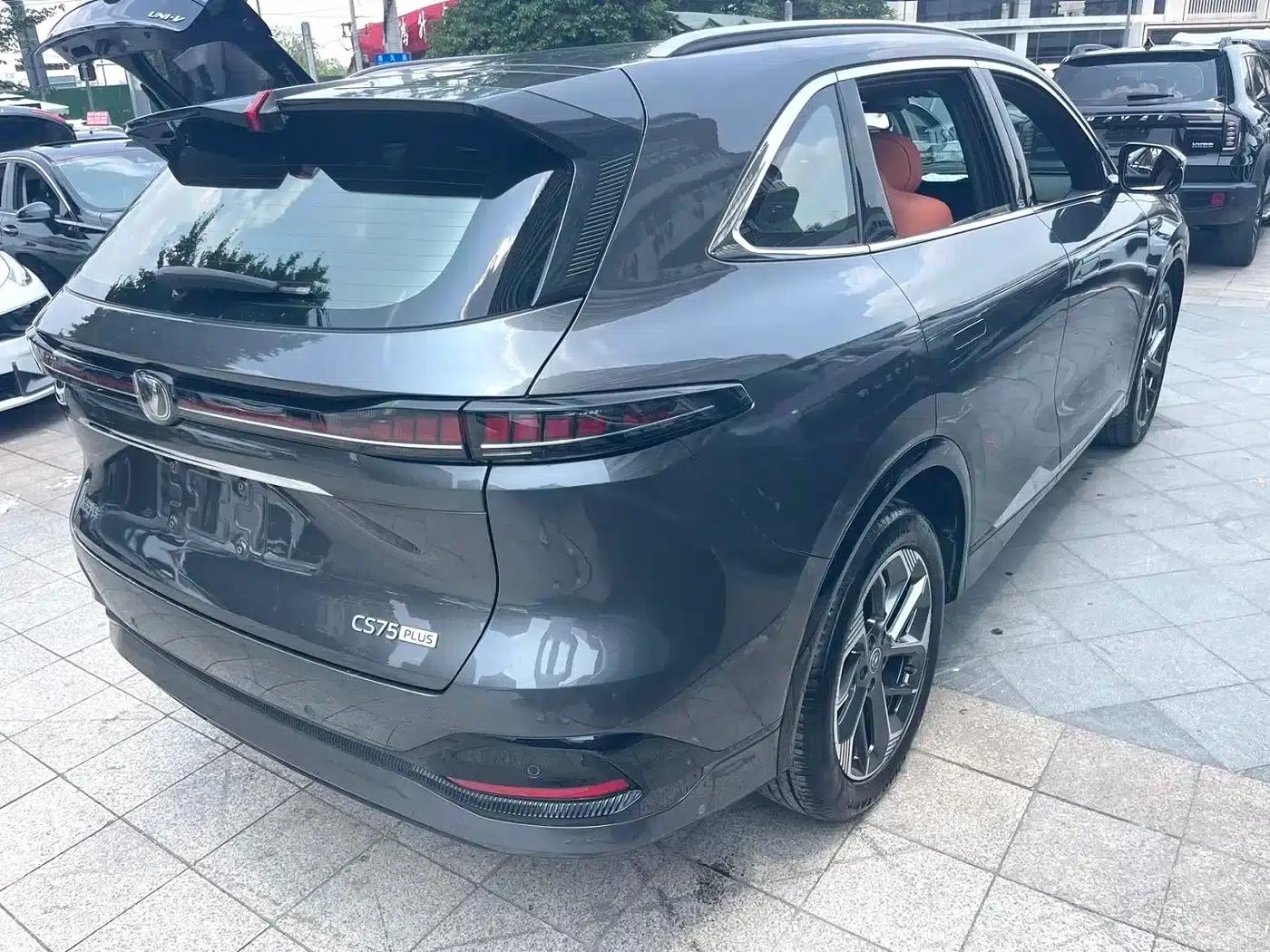 Changan CS75PLUS 2025 Fourth Generation 1.5T New Blue Whale Smart Premium Edition — миниатюра 9