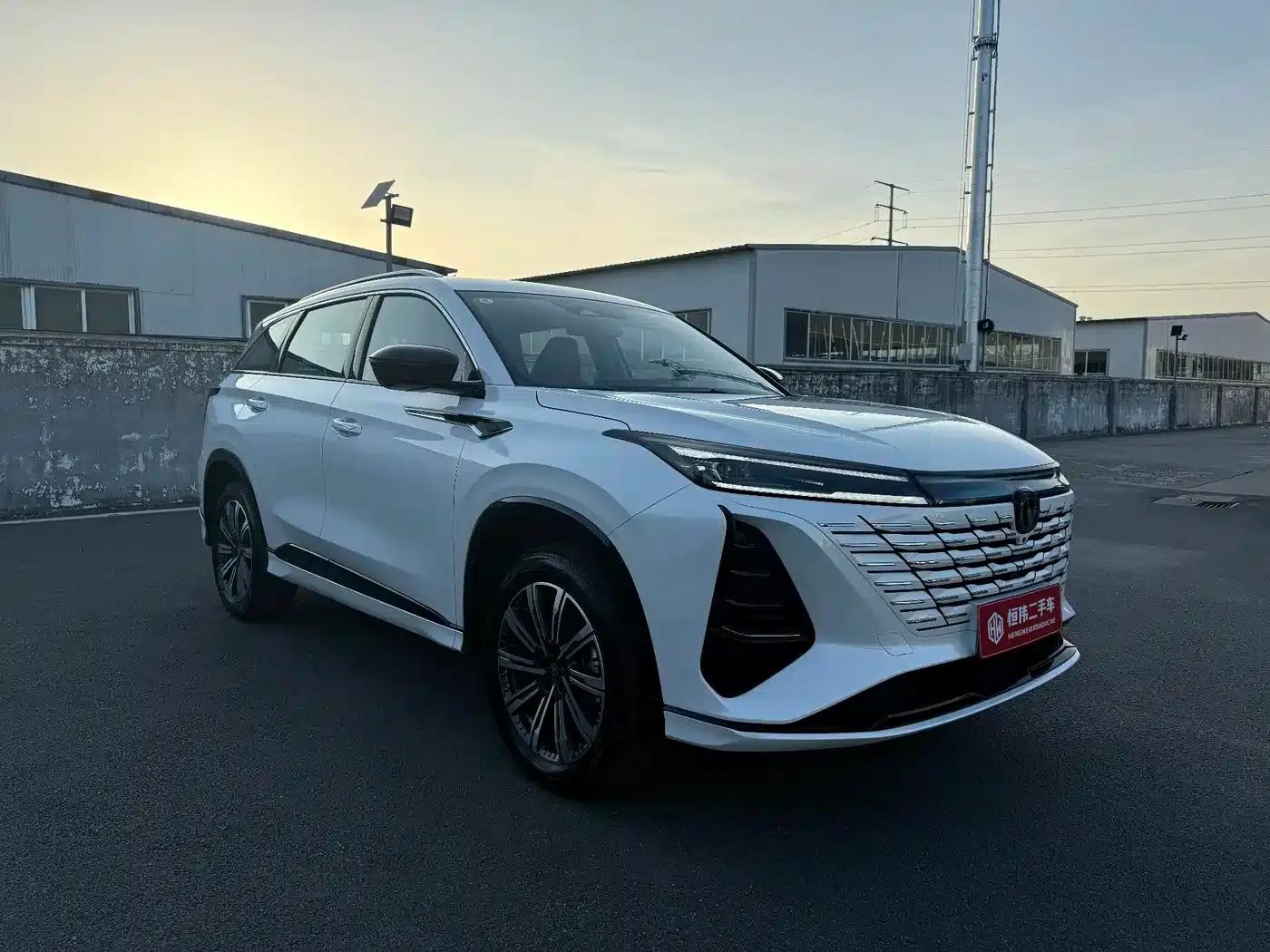 Changan CS75PLUS 2026 Smart Champion Edition 1.5T New Blue Whale Intelligent Navigation Model — миниатюра 3