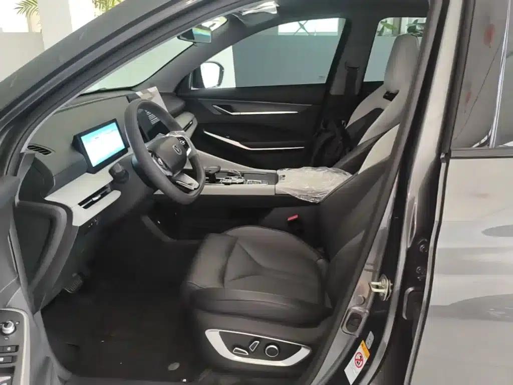 Changan CS75PLUS 2026 Smart Champion Edition 1.5T New Blue Whale Intelligent Navigation Model — миниатюра 15