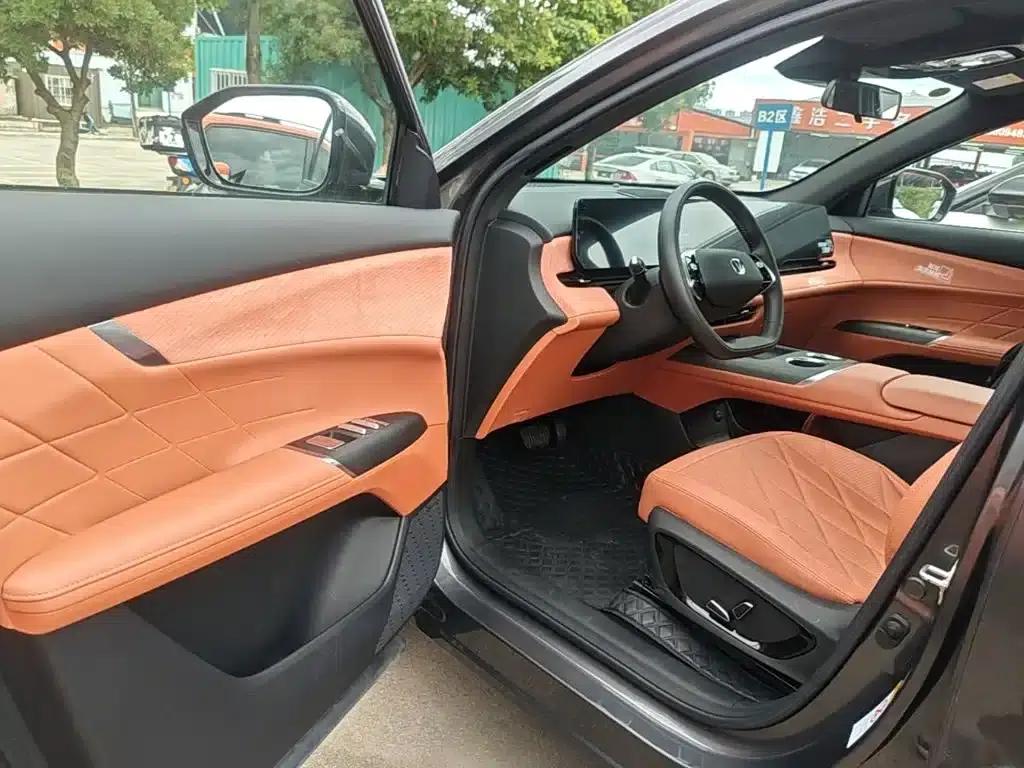 Changan CS75PLUS 2025 Fourth Generation 1.5T New Blue Whale Smart Flagship Edition — миниатюра 16