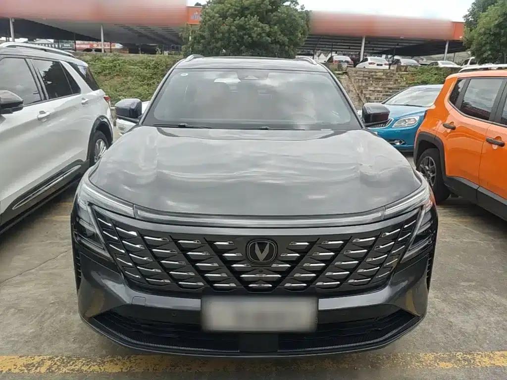 Changan CS75PLUS 2025 Fourth Generation 1.5T New Blue Whale Smart Flagship Edition — миниатюра 3