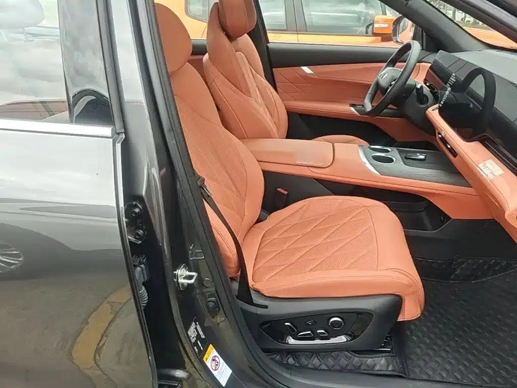 Changan CS75PLUS 2025 Fourth Generation 1.5T New Blue Whale Smart Flagship Edition — миниатюра 25