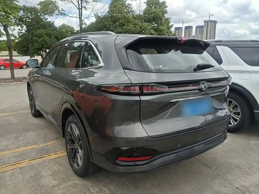 Changan CS75PLUS 2025 Fourth Generation 1.5T New Blue Whale Smart Flagship Edition — миниатюра 5