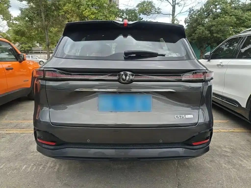 Changan CS75PLUS 2025 Fourth Generation 1.5T New Blue Whale Smart Flagship Edition — миниатюра 6