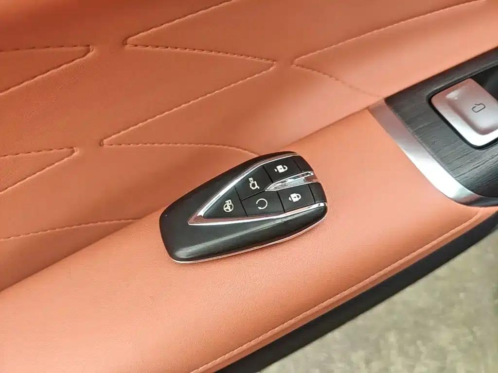 Changan CS75PLUS 2025 Fourth Generation 1.5T New Blue Whale Smart Flagship Edition — миниатюра 9