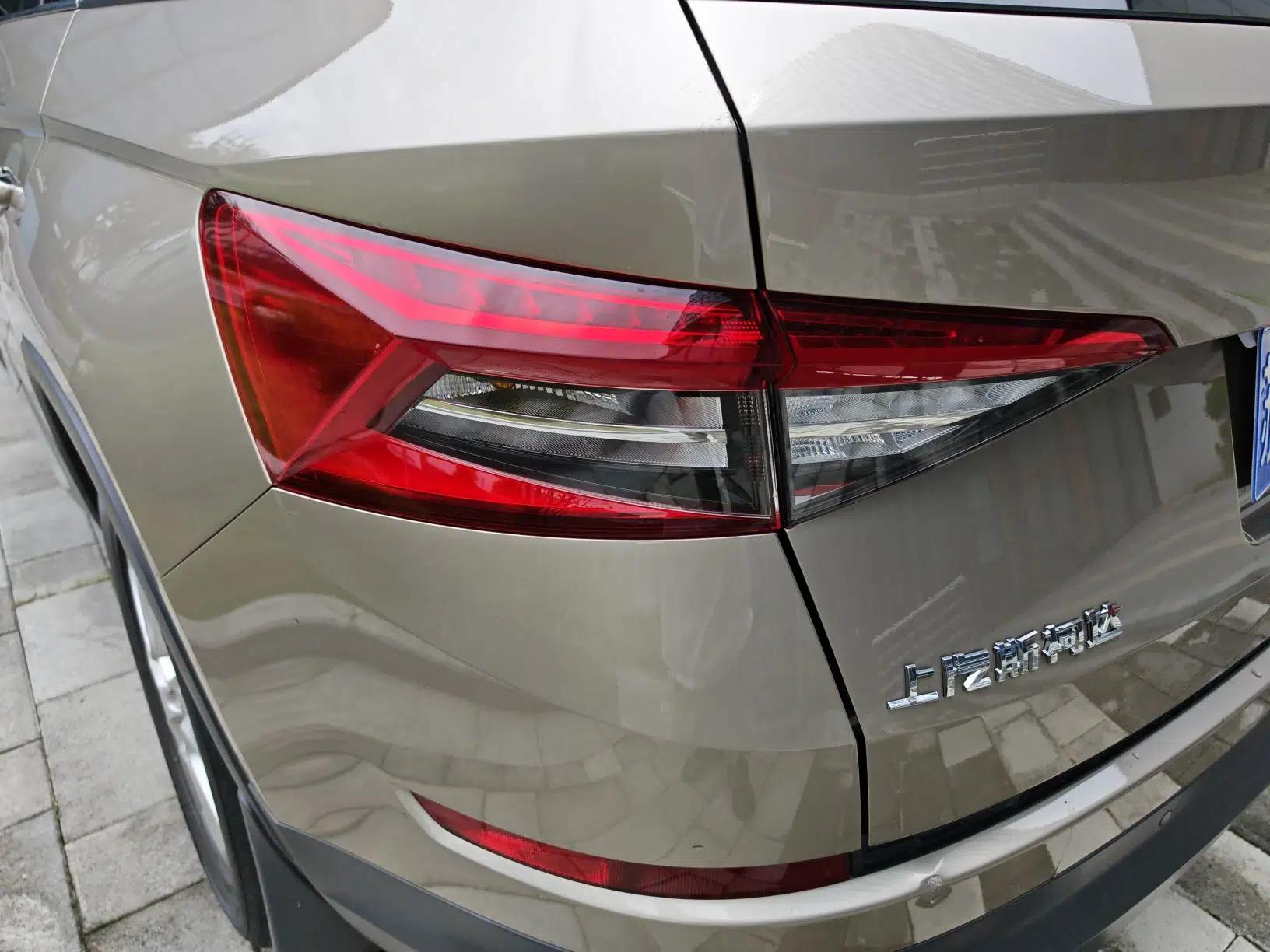 Skoda Kodiaq 2019 Facelifted TSI330 5-Seater Two-Wheel-Drive Luxury Enjoyment Edition China VI Standard — миниатюра 16