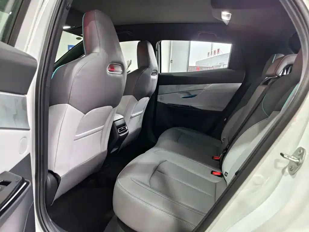 Changan UNI-T 2023 Second Generation 1.5T Premium Edition — миниатюра 9