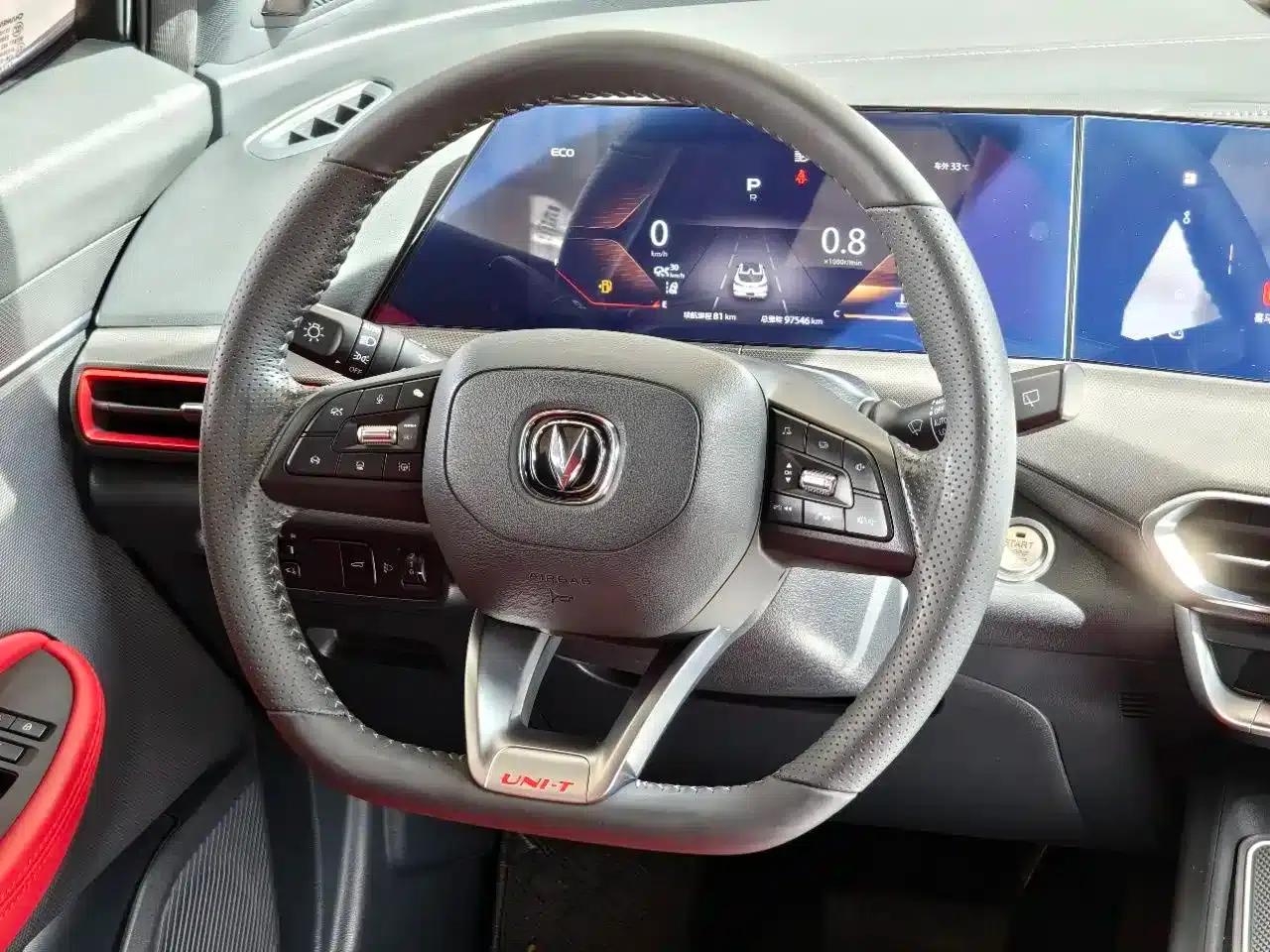 Changan UNI-T 2020 1.5T Flagship Edition — миниатюра 9