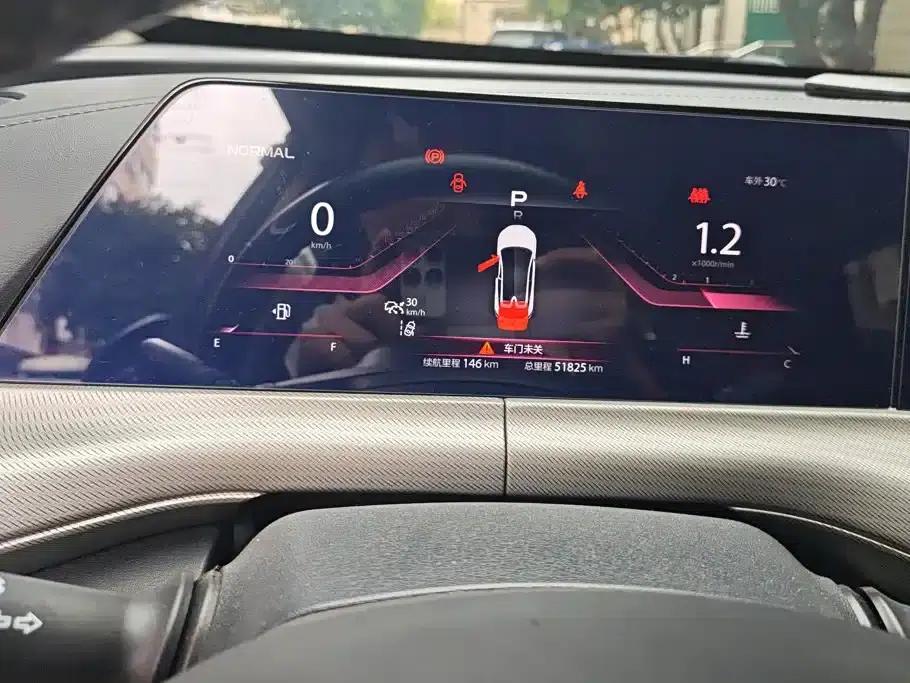 Changan UNI-T 2020 1.5T Flagship Edition — миниатюра 14