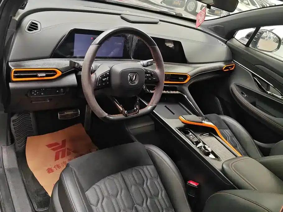 Changan UNI-T 2022 1.5T Premium Edition — миниатюра 12