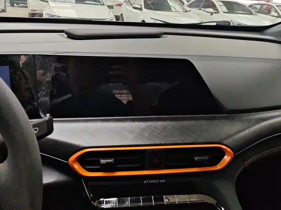 Changan UNI-T 2022 1.5T Premium Edition — миниатюра 13