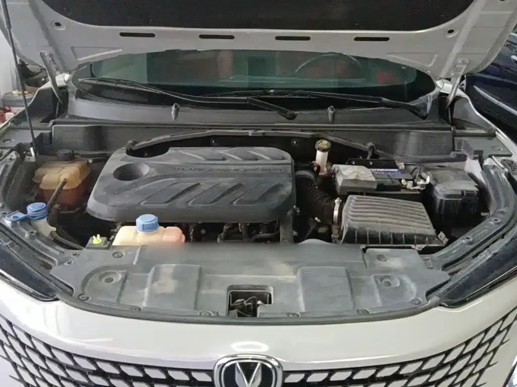 Changan UNI-T 2020 1.5T Premium Edition — миниатюра 20