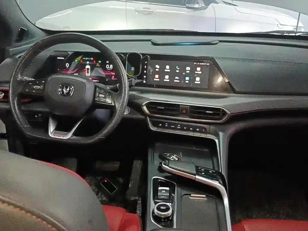 Changan UNI-T 2020 1.5T Premium Edition — миниатюра 10