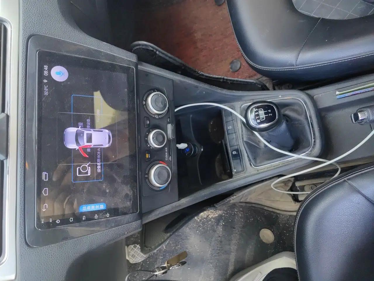 Skoda Rapid 2019 1.5L Manual Comfort Edition China VI Standard — миниатюра 13