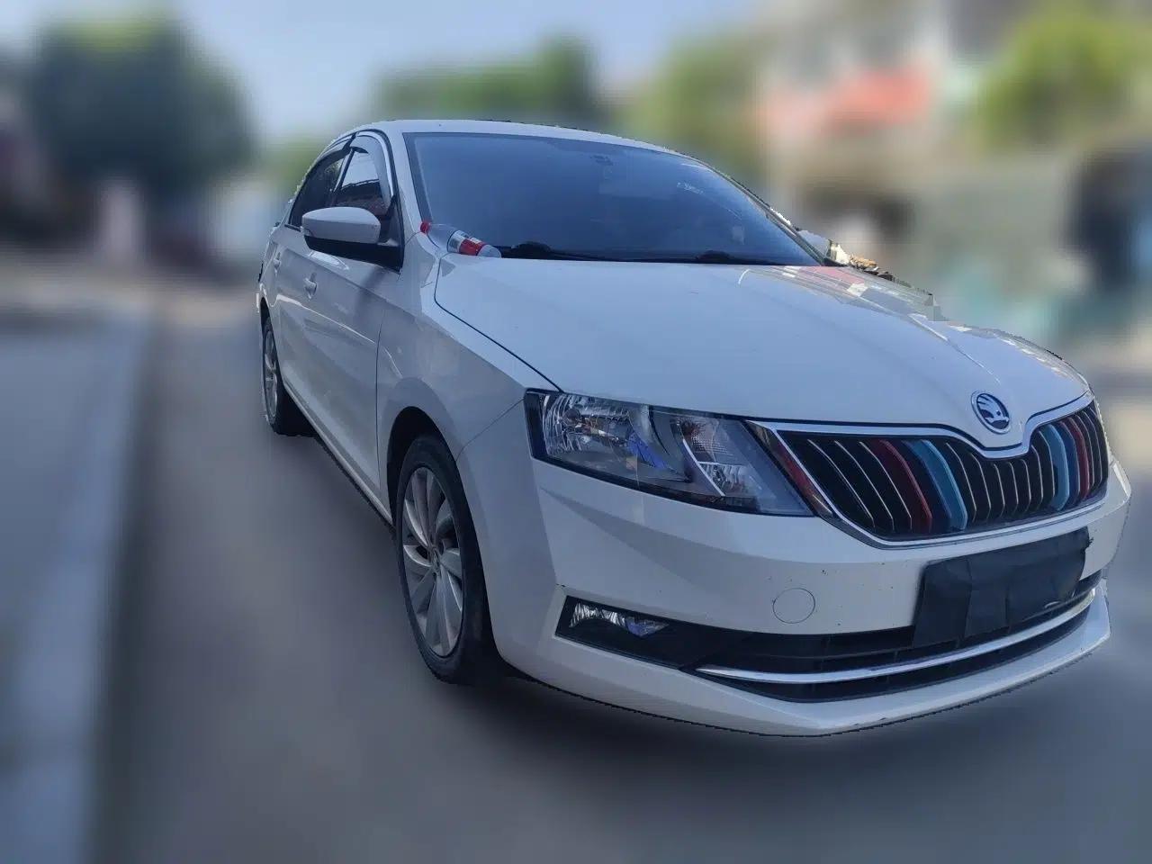 Skoda Rapid 2019 1.5L Manual Comfort Edition China VI Standard — миниатюра 3