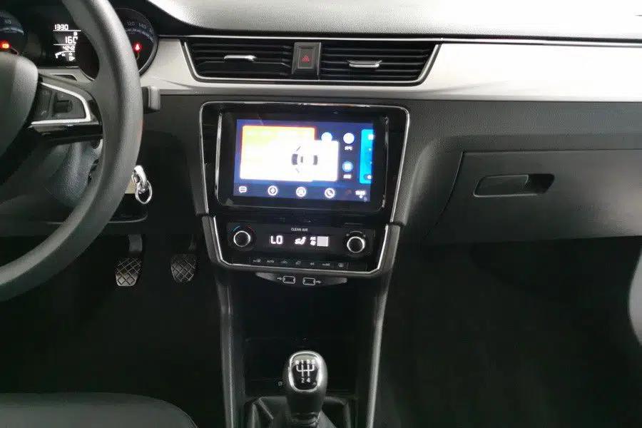 Skoda Rapid 2020 1.5L Manual Comfort Edition — миниатюра 15
