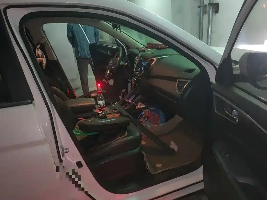 Changan CS75 2016 1.8T Automatic Elite (National V Emission Standard) — миниатюра 19