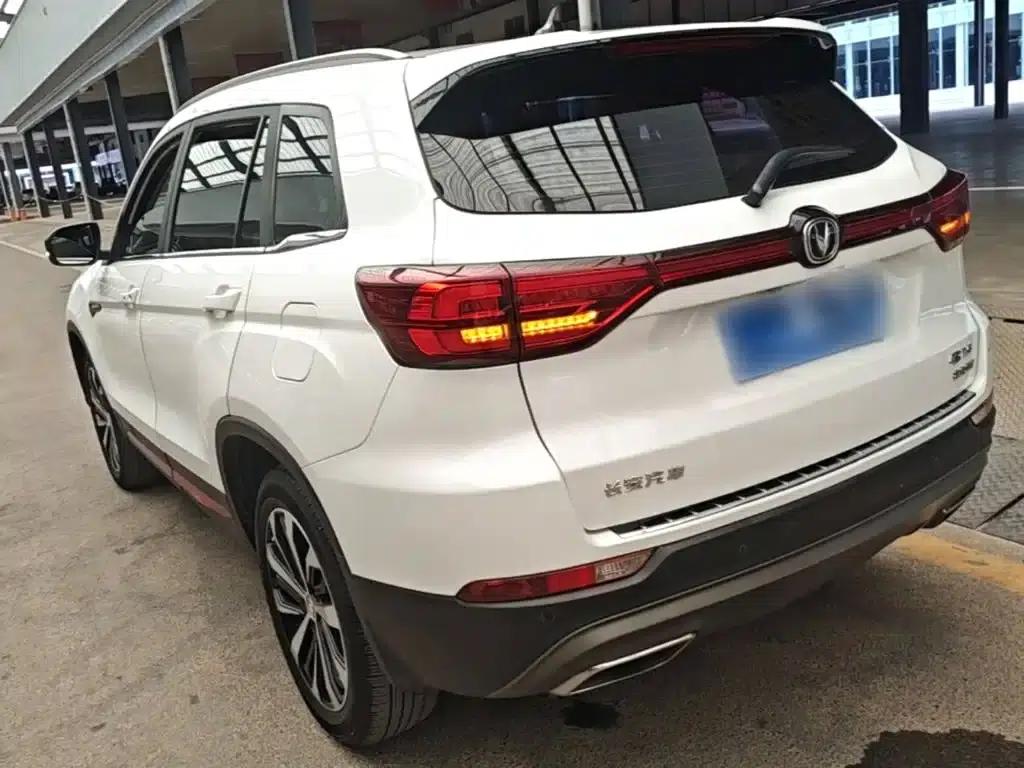Changan CS75 2021 Glory Million Edition 280T DCT Navigator — миниатюра 5