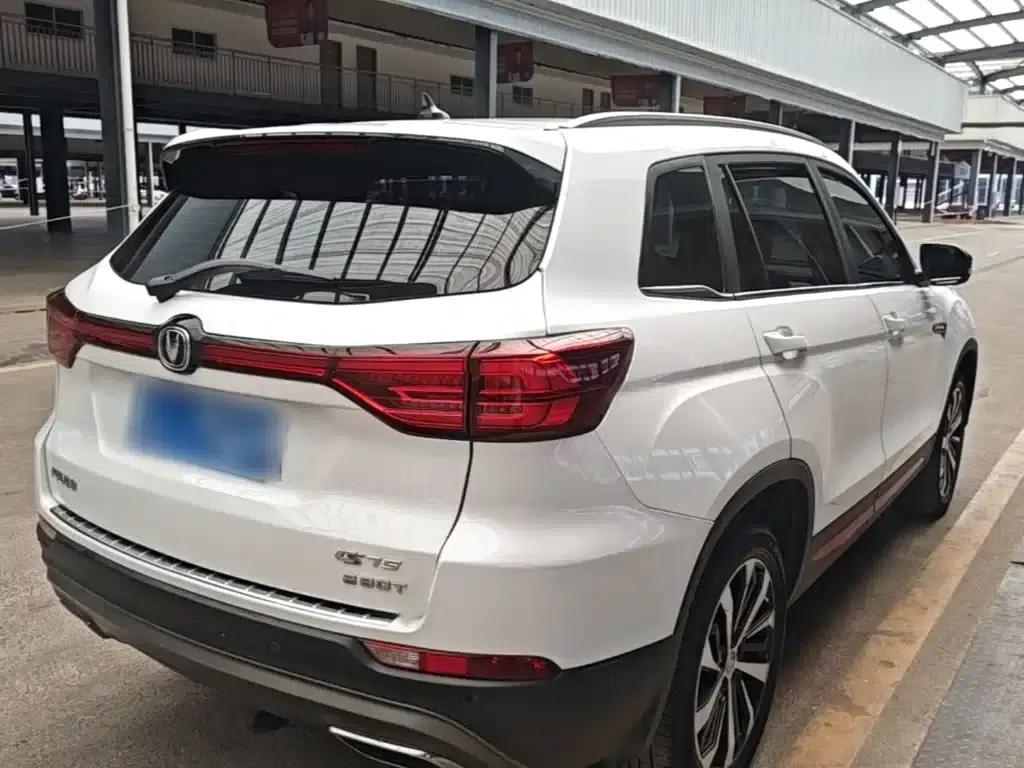 Changan CS75 2021 Glory Million Edition 280T DCT Navigator — миниатюра 7