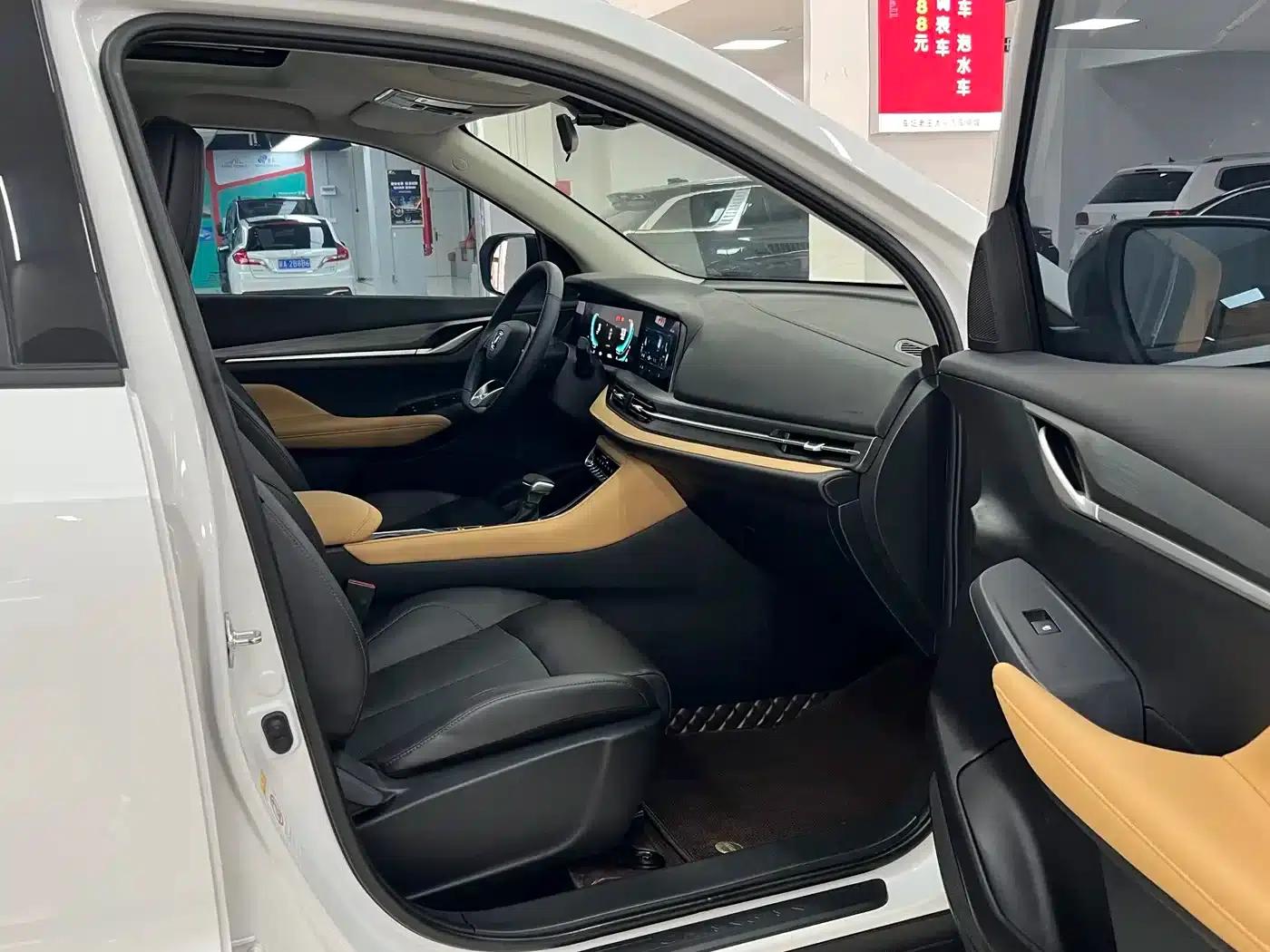 Changan CS55PLUS 2022 Blue Whale Edition 1.5T DCT Premium — миниатюра 10